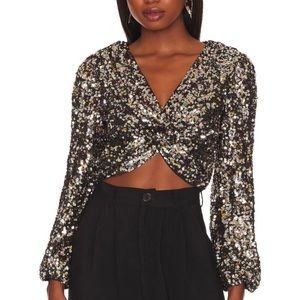 ASTR the Label Nix Sequin Top in Black, size Small